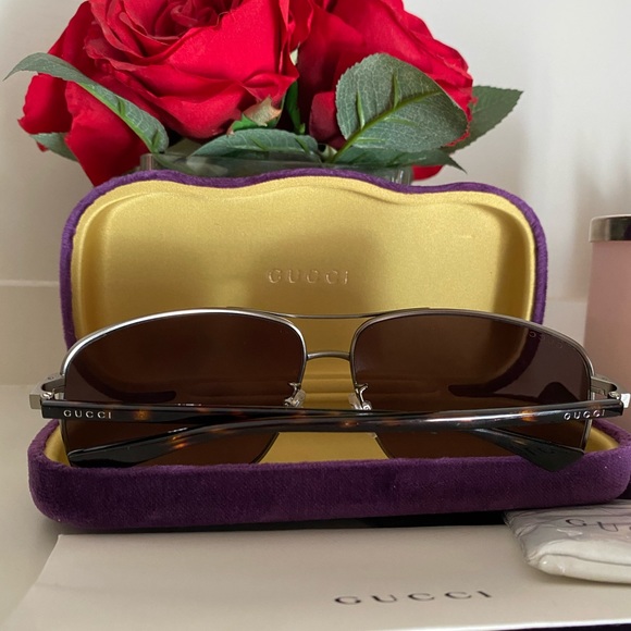 🔥Brand new GUCCI 66mm Navigator Sunglasses🔥 - Picture 9 of 14